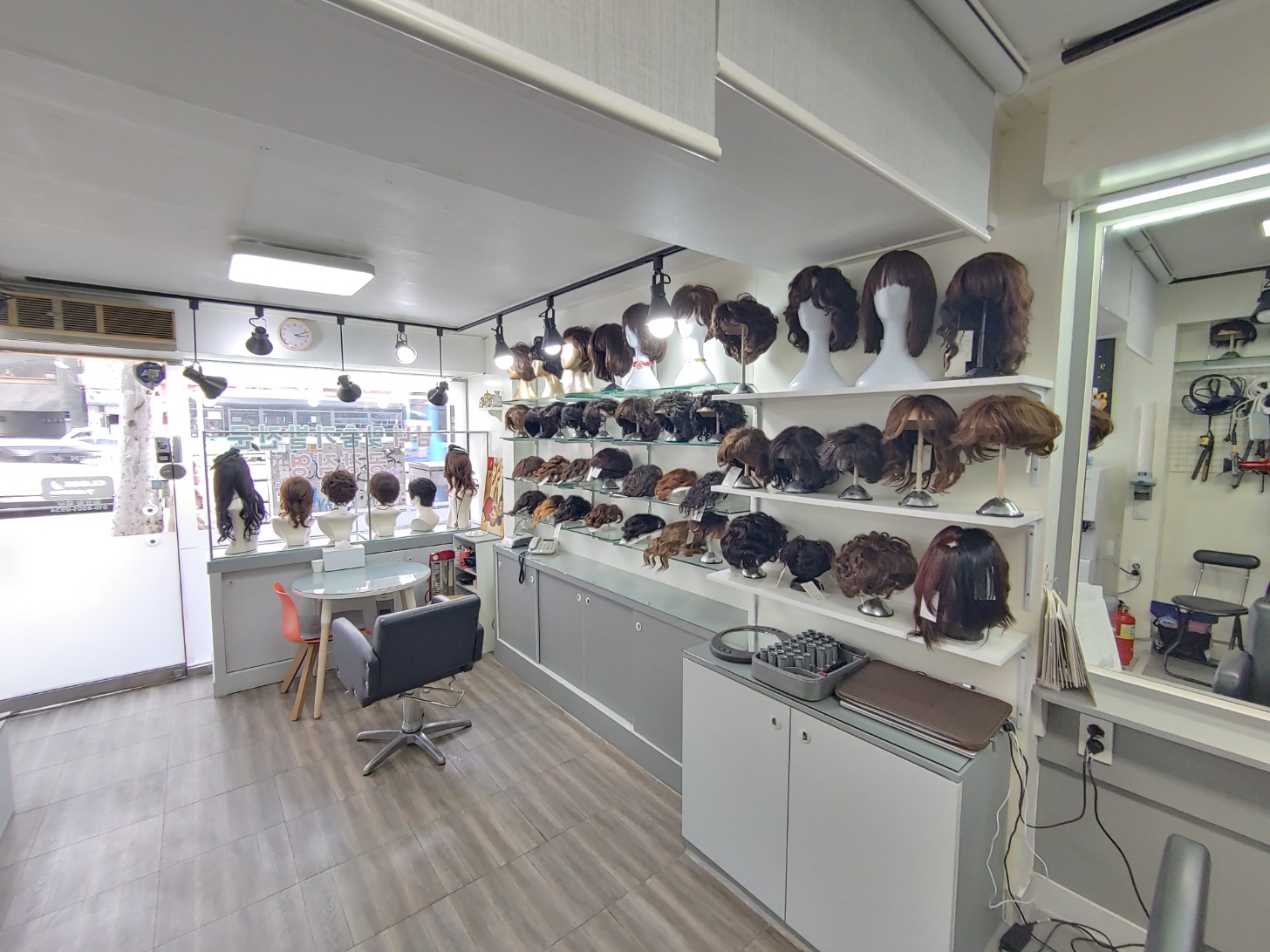 2944258182_8MA4T0qX_e9de7c4a1713417ba38b5f3cbd95c8a22cbd0526.jpg 이미지크게보기